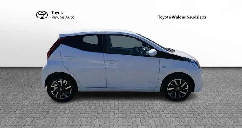 Toyota Aygo cena 45900 przebieg: 67107, rok produkcji 2020 z Grudziądz małe 191